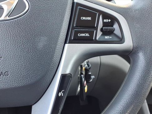 Used 2014 Hyundai Accent GLS w/ Option Group 2 image 24