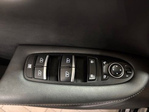 Used 2022 INFINITI QX50 Essential w/ Cargo Package image 9