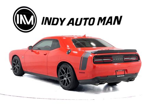 Used 2018 Dodge Challenger R/T Scat Pack RWD image 6