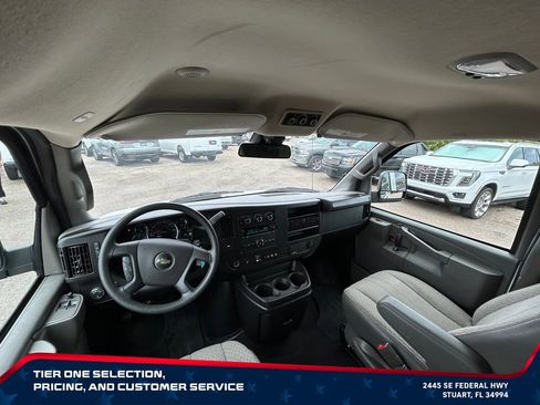 Used 2024 Chevrolet Express 3500 LT w/ LT Preferred Equipment Group RWD image 23