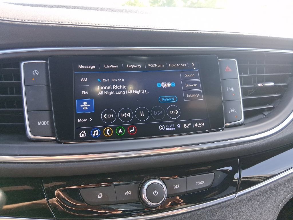 Used 2024 Buick Enclave Avenir w/ Trailering Package, 5000 lbs. FWD image 16