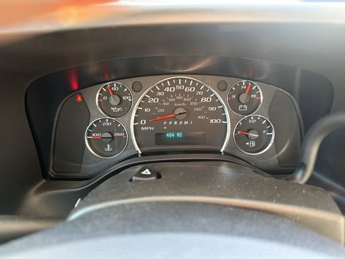 New 2025 Chevrolet Express 4500 w/ Power Convenience Package image 12