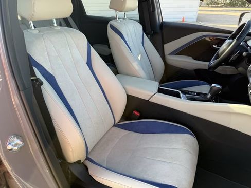 Used 2025 Acura ADX A-Spec FWD image 27