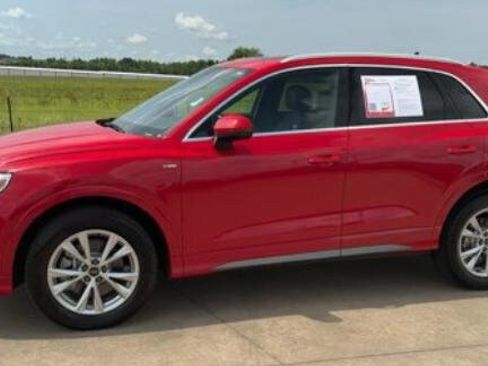 Used 2023 Audi Q3 2.0T Premium AWD/4WD image 2