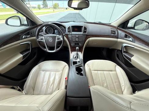 Used 2013 Buick Regal Premium image 8