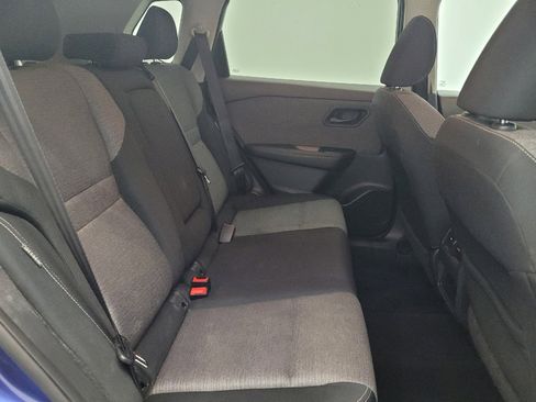 Used 2021 Nissan Rogue S AWD/4WD image 19
