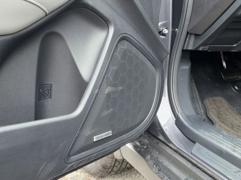 New 2025 Subaru Outback Limited w/ Popular Package #2 image 19