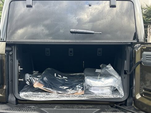 New 2025 Ford Bronco Raptor image 23