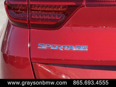 Used 2020 Kia Sportage SX image 45