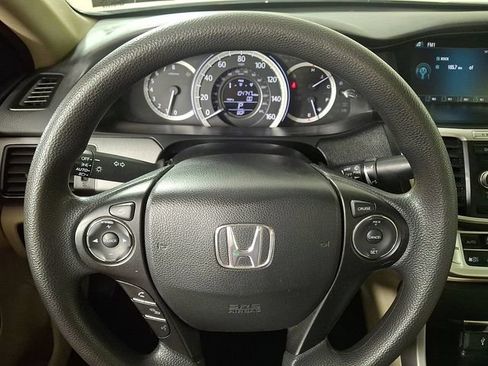 Used 2013 Honda Accord LX image 18