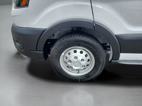 New 2025 Ford Transit 250 Low Roof AWD image 30
