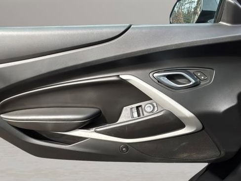 Used 2019 Chevrolet Camaro LS RWD image 17