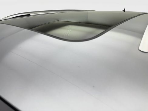 Used 2023 Volkswagen Tiguan SE w/ Panoramic Sunroof Package FWD image 20