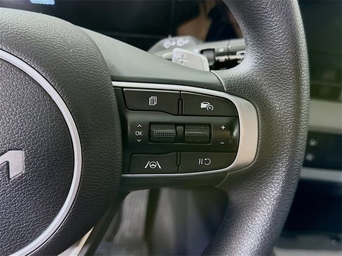 Used 2023 Kia Sportage LX image 21