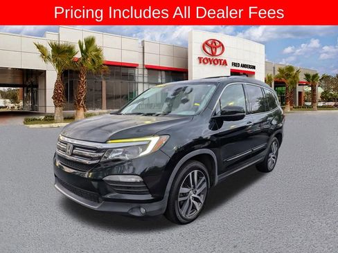 Used 2018 Honda Pilot Touring image 8