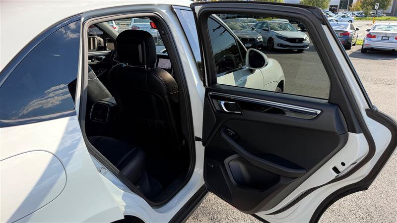 Used 2017 Porsche Macan S AWD/4WD image 41