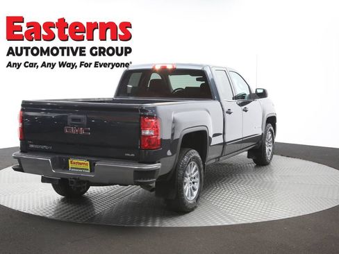 Used 2018 GMC Sierra 1500 SLE w/ SLE Value Package AWD/4WD image 39
