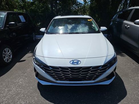 Used 2021 Hyundai Elantra Limited w/ Cargo Package image 2