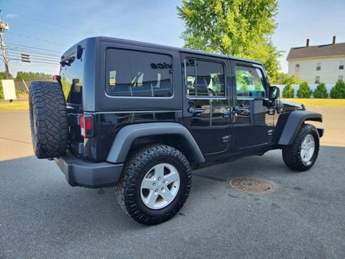 Used 2017 Jeep Wrangler Unlimited Sport w/ Quick Order Package 24S AWD/4WD image 14