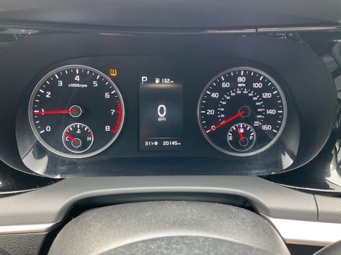 Used 2023 Kia K5 LXS image 11