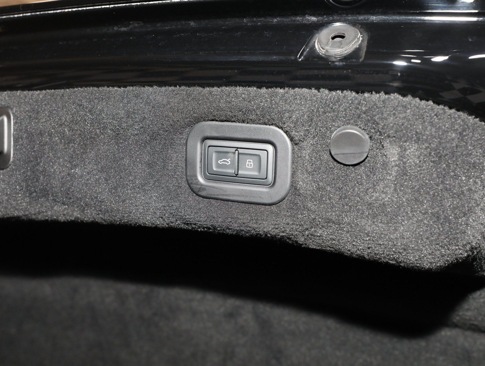 Used 2024 Bentley Continental GT Mulliner AWD/4WD image 43