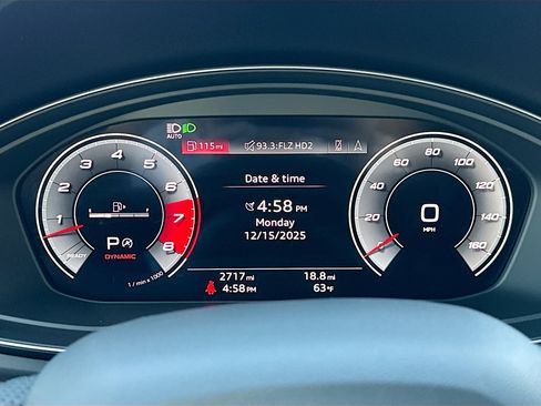 Used 2025 Audi SQ5 Premium Plus image 40