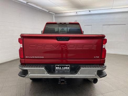 Used 2021 Chevrolet Silverado 2500 LTZ w/ LTZ Premium Package image 7