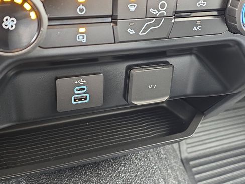 Used 2024 Ford F350 XL w/ 360-Degree Camera Package AWD/4WD image 21