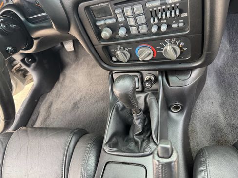 Used 2002 Pontiac Firebird Trans Am image 41
