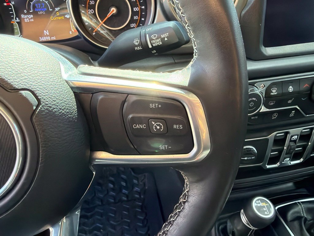 Used 2022 Jeep Gladiator Overland w/ Cold Weather Group AWD/4WD image 18