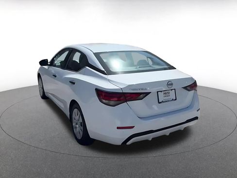 Used 2025 Nissan Sentra S FWD image 10