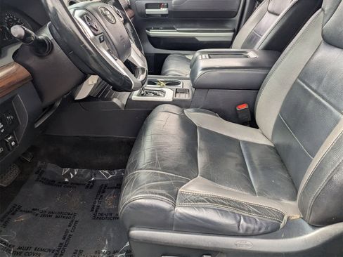 Used 2019 Toyota Tundra Limited w/ Limited Premium Package image 22