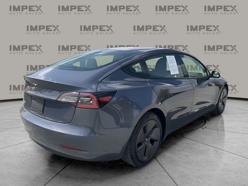 Used 2023 Tesla Model 3 Standard Range image 5