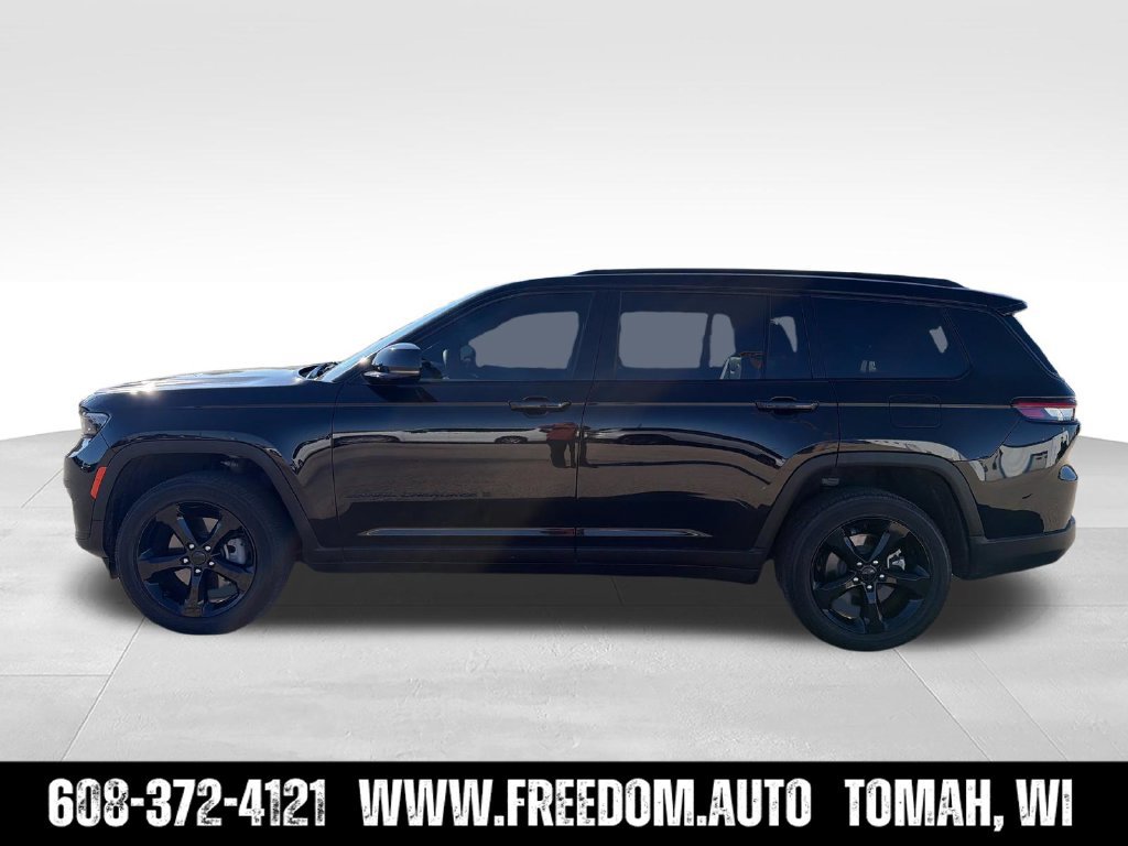 Used 2024 Jeep Grand Cherokee L Altitude AWD/4WD image 3