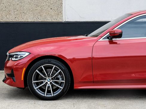 Used 2022 BMW 330i Sedan w/ Driving Assistance Package RWD image 13