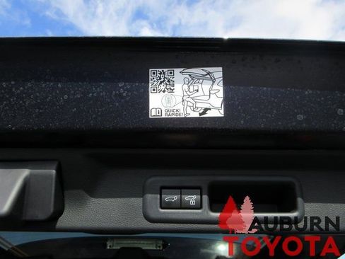 New 2025 Toyota Sequoia Platinum image 5