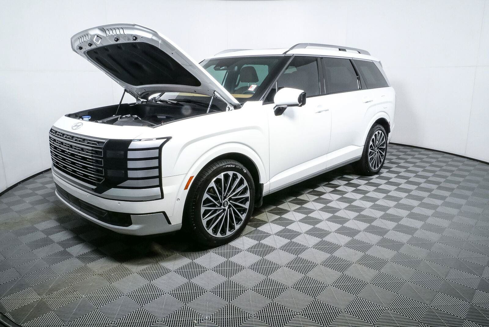 Used 2026 Hyundai Palisade Calligraphy AWD/4WD image 35