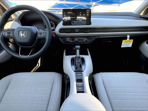 Used 2026 Honda HR-V LX image 5
