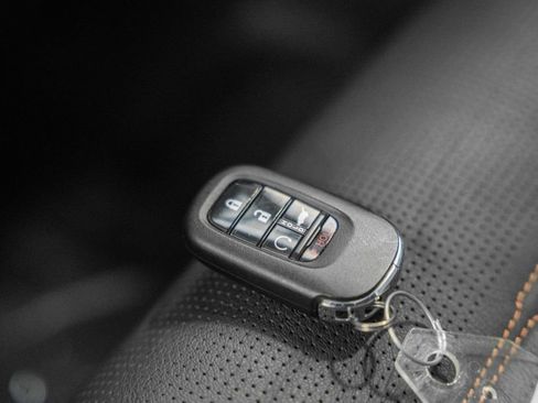 Used 2024 Honda CR-V Sport Touring image 42