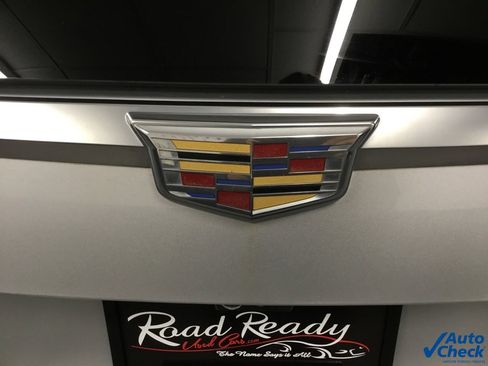 Used 2017 Cadillac Escalade Luxury image 14