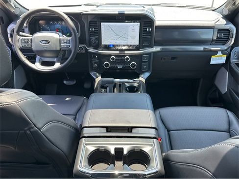 New 2025 Ford F150 Lariat w/ Equipment Group 502A High image 8