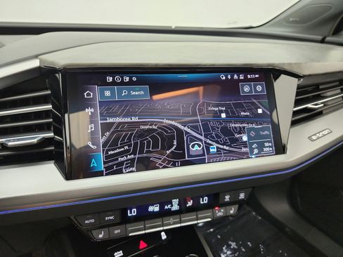 Used 2023 Audi Q4 e-tron Premium Plus w/ Premium Plus image 20