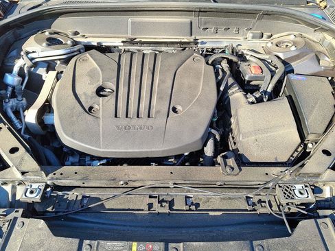 Certified 2023 Volvo XC60 B5 Core w/ Climate Package image 27