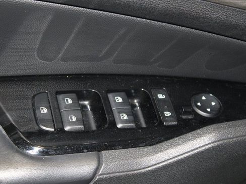 Used 2023 Kia Sportage X-Line image 9