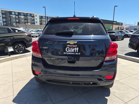 Used 2018 Chevrolet Trax LT w/ LT Convenience Package AWD/4WD image 5