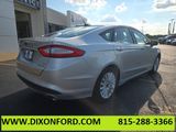 Used 2013 Ford Fusion SE image 2