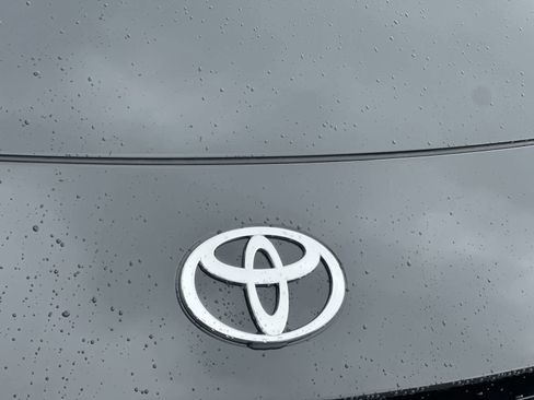 New 2026 Toyota Camry SE AWD/4WD image 12