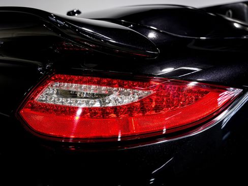 Used 2011 Porsche 911 Turbo S AWD/4WD image 38