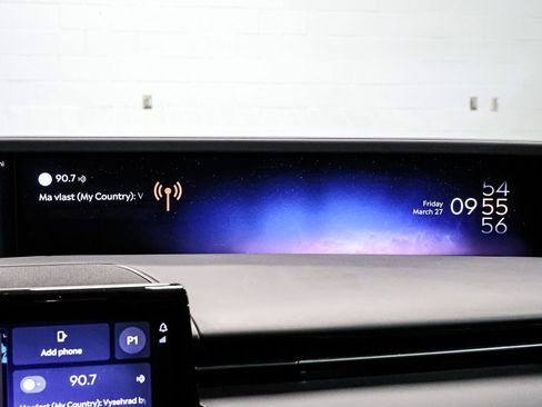 Used 2025 Lincoln Nautilus Reserve w/ Jet Appearance Package image 30