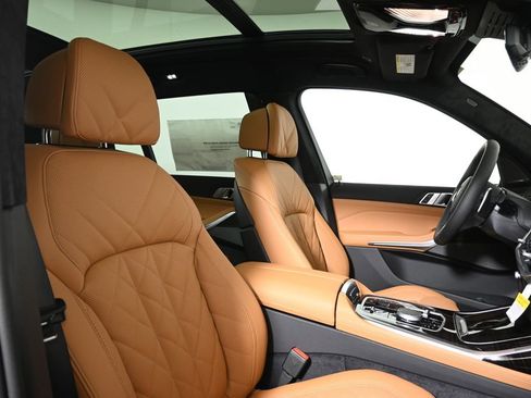 New 2026 BMW X7 xDrive40i w/ M Sport Package AWD/4WD image 35